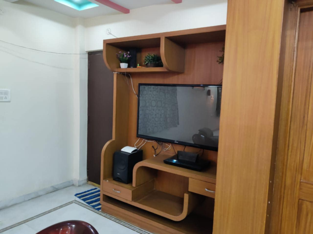 Family House in Jubilee Hills - view 2